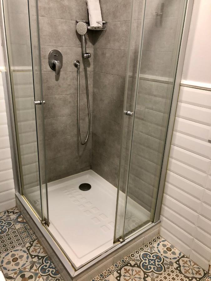 Hostal Medea Barcelona Eksteriør billede