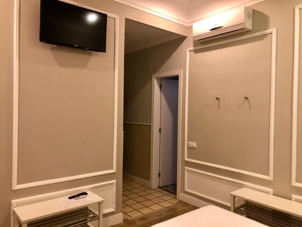 Hostal Medea Barcelona Eksteriør billede