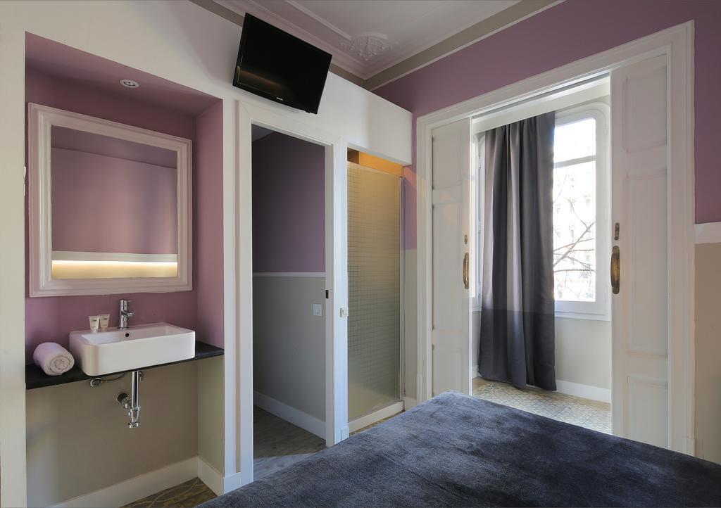 Hostal Medea Barcelona Værelse billede